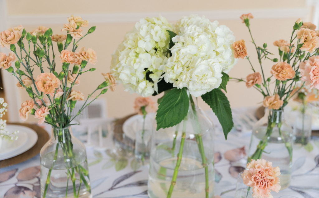 pastel-colored flowers for a summer party thats easy