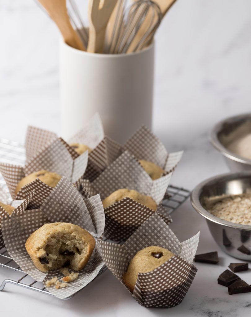 Tulip Baking Cups Brown/White Large (24 Count) - Image 3