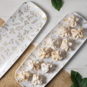 Alternative view of Organic Leaves Tray Rectangle 17.5"