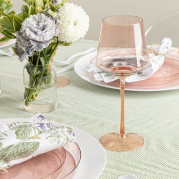 Alternative view of Hip Wine Glass 14oz Rose